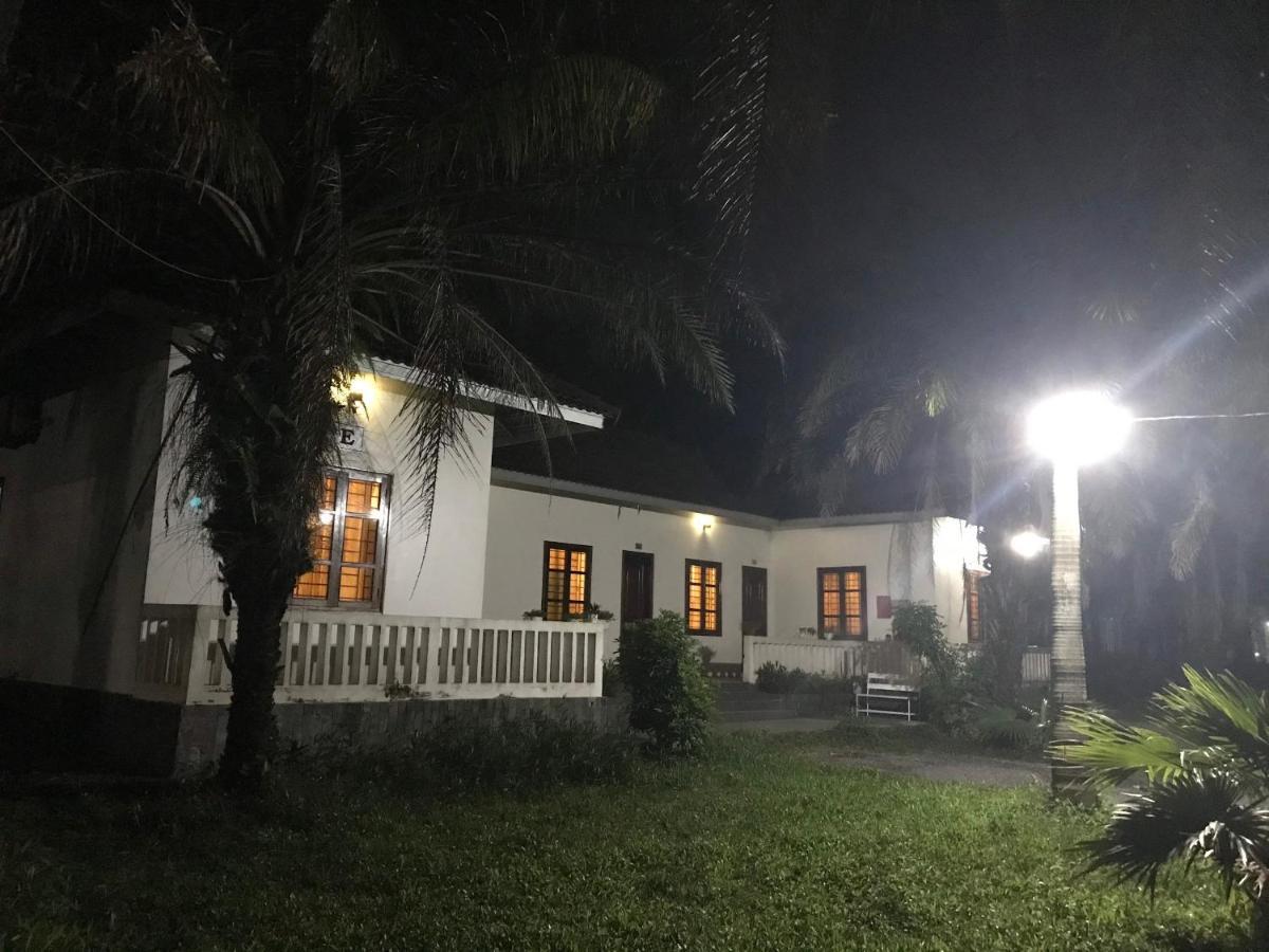 Hotel Palm Garden House Quang Tri Esterno foto